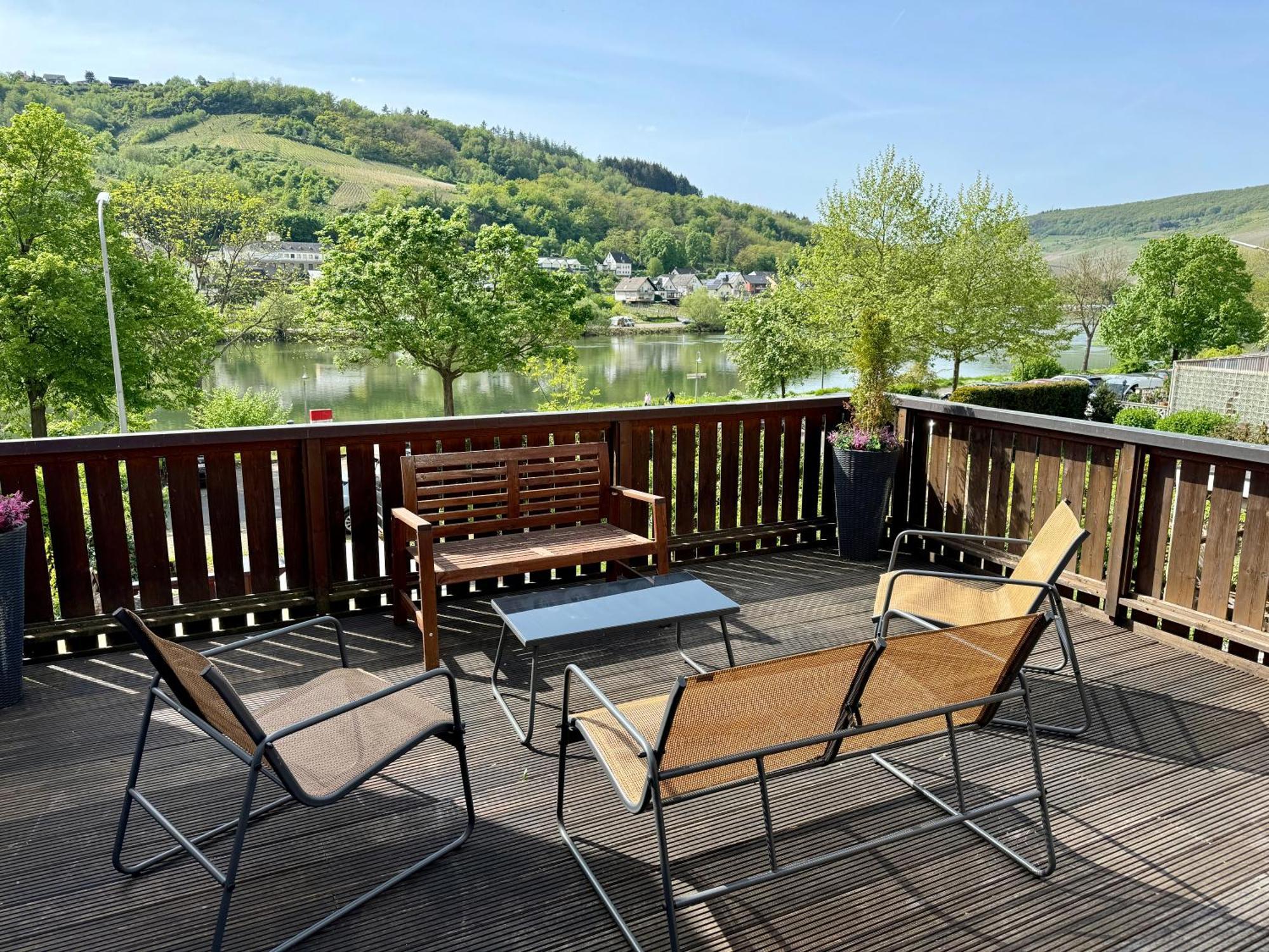 Ferienhaus Am Moselradweg Zell Extérieur photo